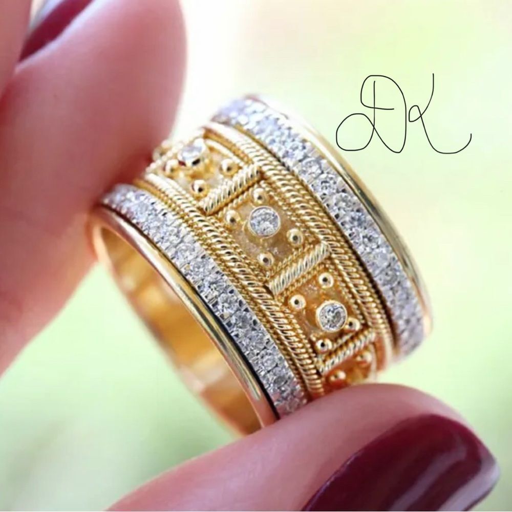 Wedding Ring - Picture 6 of 6